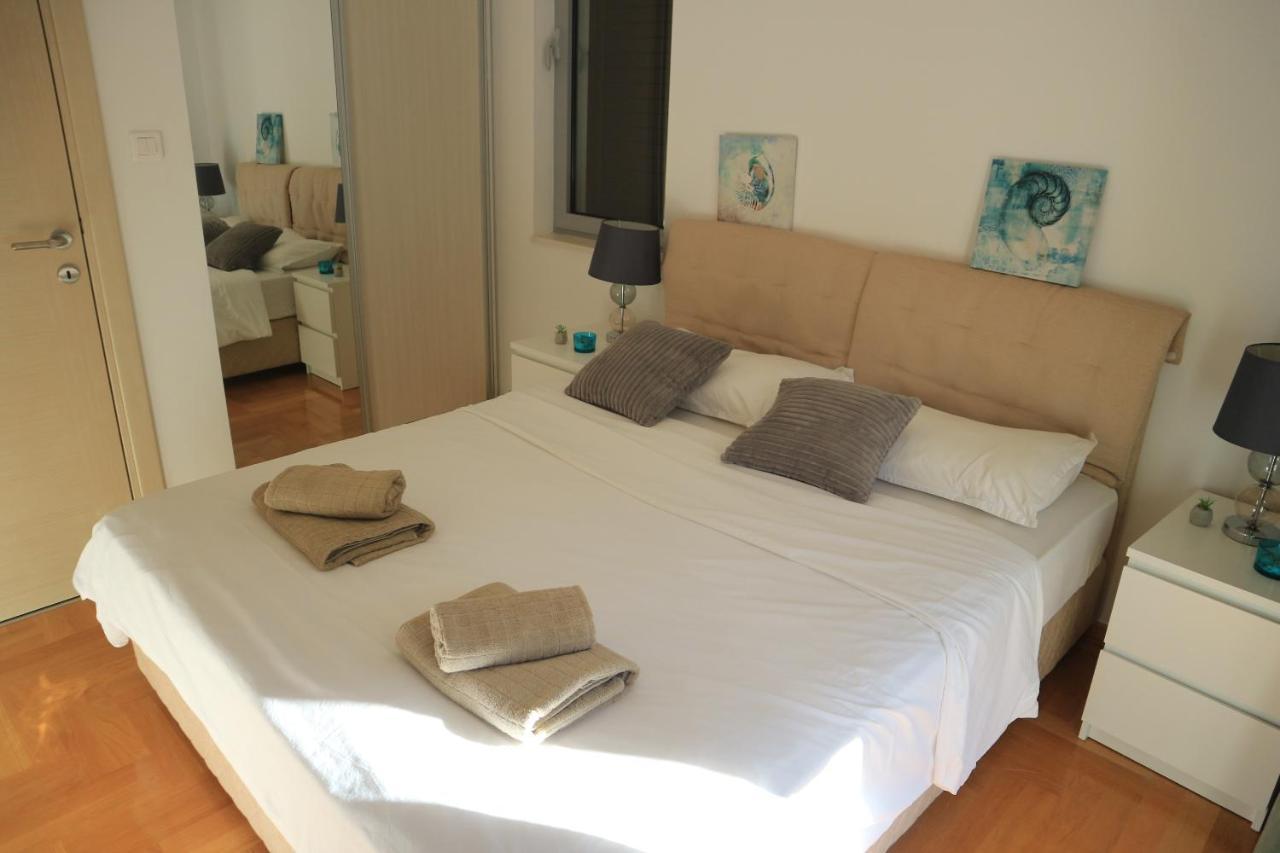 Lavender Bay Apartments D3 Or D5 I By Andreas Crivellaro دونجي مورينج المظهر الخارجي الصورة